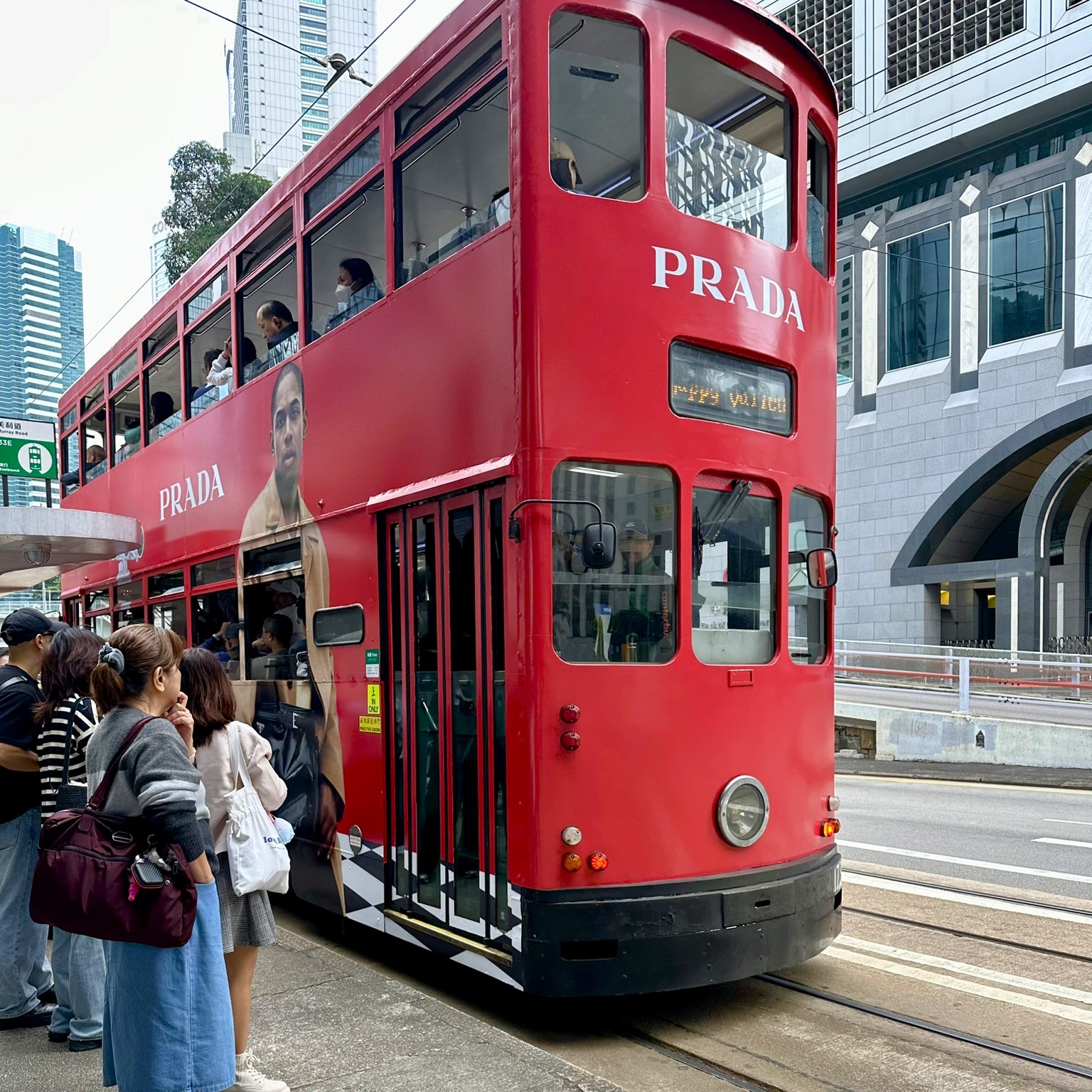 香港は乗り物天国　子連れ香港旅行　２階建てトラム